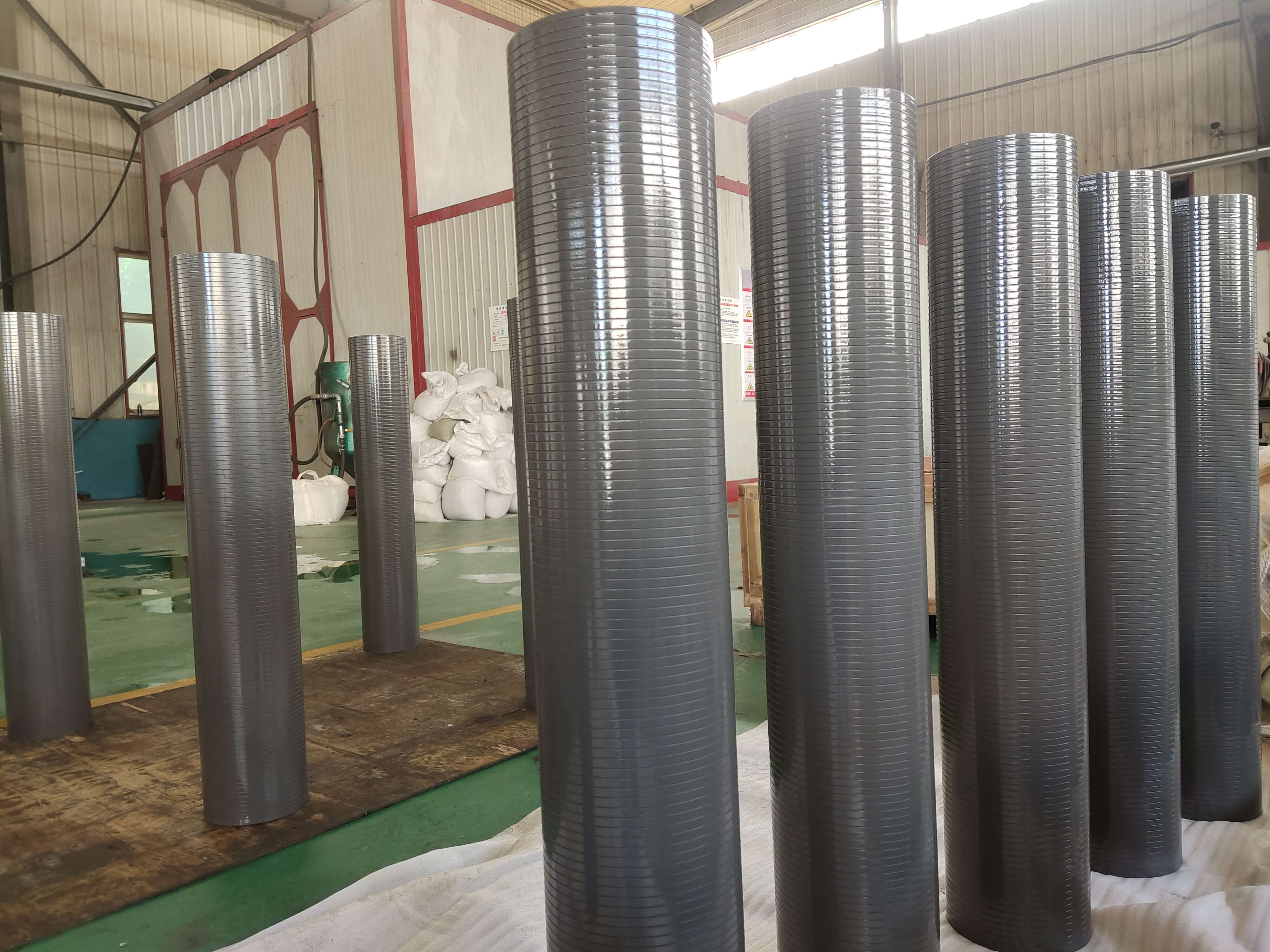 Pulvérisation supersonique en rouleaux multi-sections pour renforcer la résistance à la corrosion et à l'usure